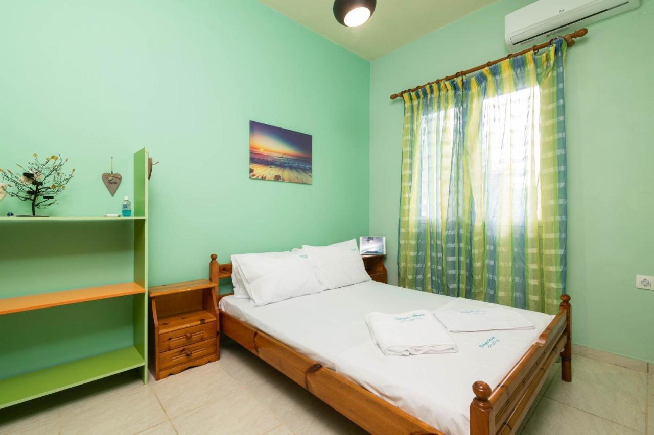 Stergios House Villa กาลามากี ภายนอก รูปภาพ